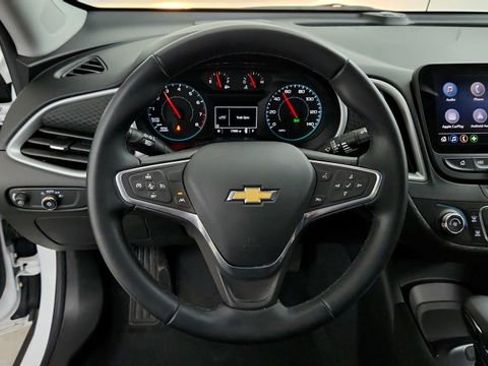 Used 2023 Chevrolet Malibu RS image 14