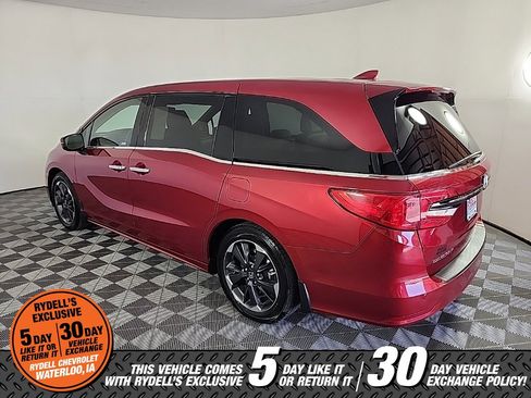 Used 2023 Honda Odyssey Elite image 7