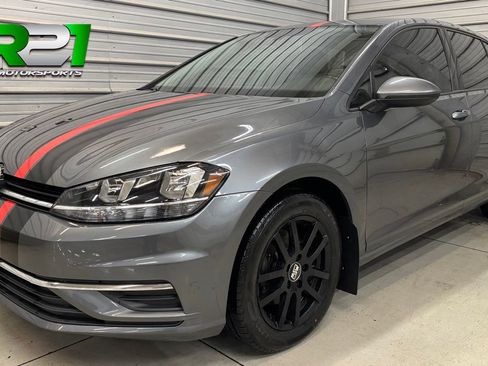 Used 2019 Volkswagen Golf S FWD image 1