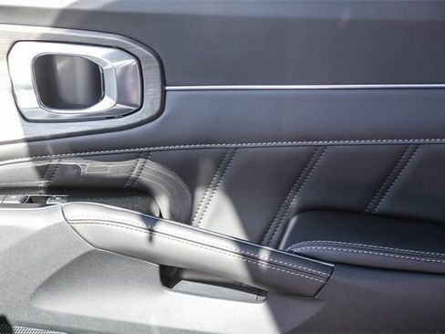 New 2025 Kia Sorento SX image 19