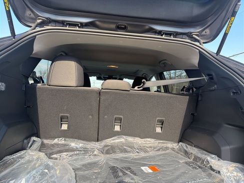 Used 2026 Subaru Crosstrek 2.0i Premium image 9