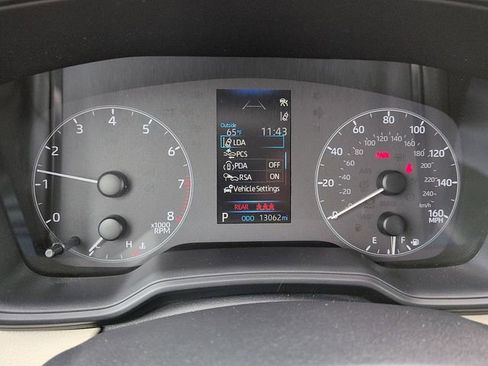 Certified 2025 Toyota Corolla LE FWD image 19