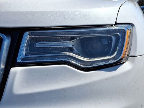 Used 2021 Jeep Grand Cherokee Summit w/ Platinum Series Group image 9