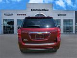 Used 2017 Chevrolet Equinox LT w/ Convenience Package image 4