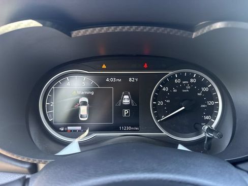 Certified 2025 Nissan Versa SR w/ Trunk Package FWD image 18