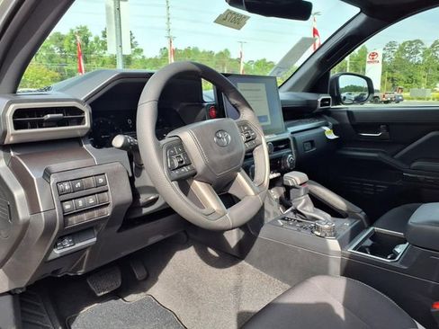 New 2026 Toyota Tacoma TRD Off-Road AWD/4WD image 13