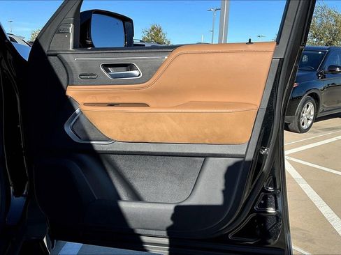 Certified 2025 INFINITI QX80 Sensory w/ Exterior Package image 24