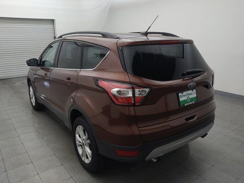 Used 2018 Ford Escape SE AWD/4WD image 5