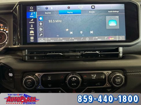 Used 2024 Jeep Wrangler Unlimited Rubicon image 26