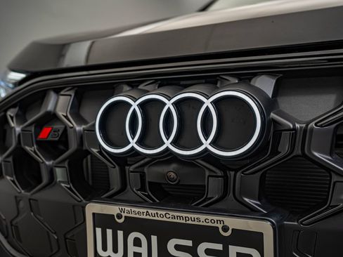 New 2026 Audi SQ5 Prestige AWD/4WD image 12