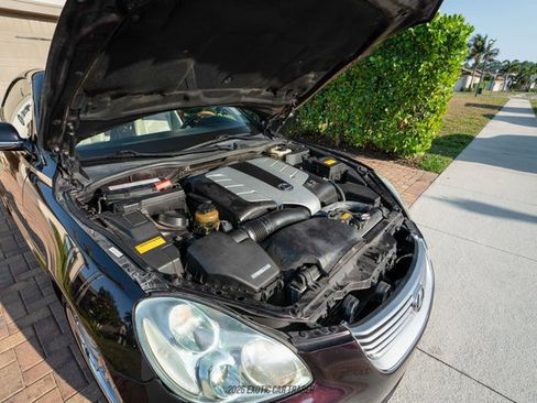 Used 2003 Lexus SC 430 Convertible image 24