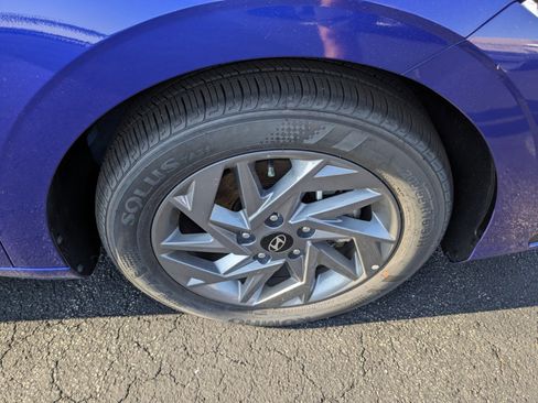 New 2026 Hyundai Elantra Blue image 11