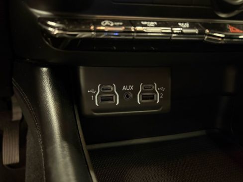 Used 2021 Dodge Durango GT image 33