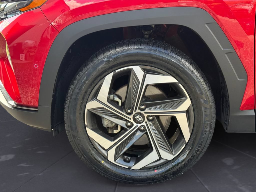 Certified 2023 Hyundai Tucson Limited AWD/4WD image 11