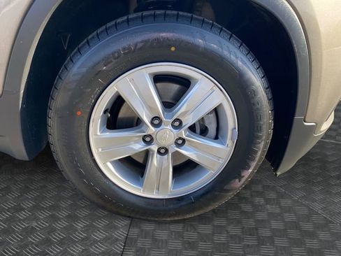 Used 2021 Chevrolet Trax LT w/ Driver Confidence Package image 36