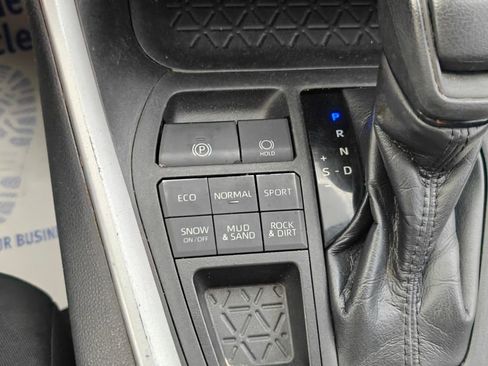 Used 2020 Toyota RAV4 LE w/ All Weather Liner Package image 30