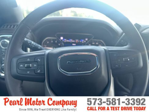 Certified 2022 GMC Sierra 2500 Denali w/ LPO, GMC Protection Package AWD/4WD image 14