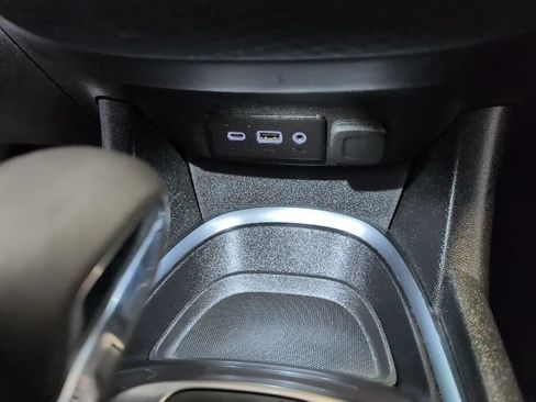 Used 2022 Chevrolet Malibu LT FWD image 24