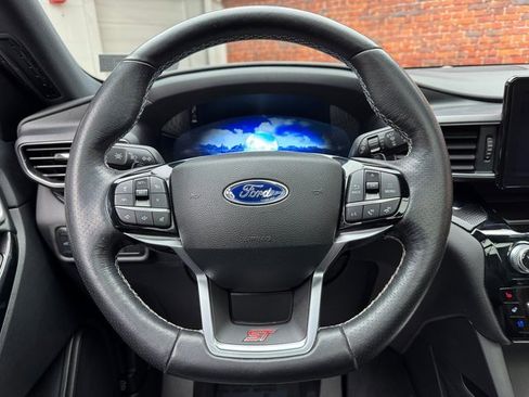 Used 2022 Ford Explorer ST w/ Equipment Group 401A image 15