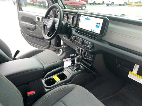 New 2026 Jeep Gladiator Sport image 31