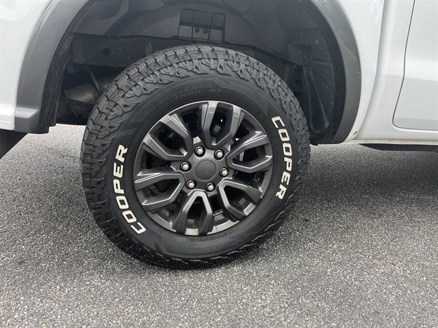 Used 2019 Ford Ranger XLT w/ Equipment Group 302A Luxury AWD/4WD image 9