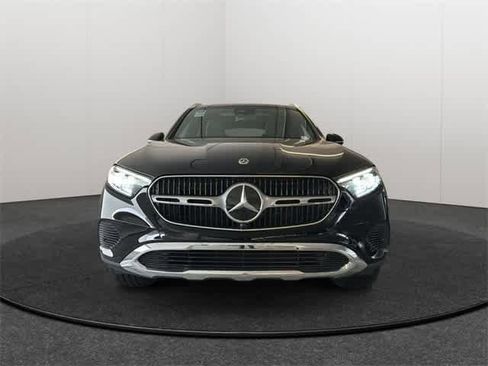 Certified 2025 Mercedes-Benz GLC 300 4MATIC image 2