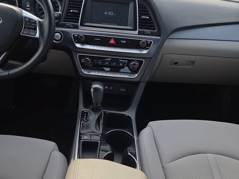 Used 2018 Hyundai Sonata SEL FWD image 14