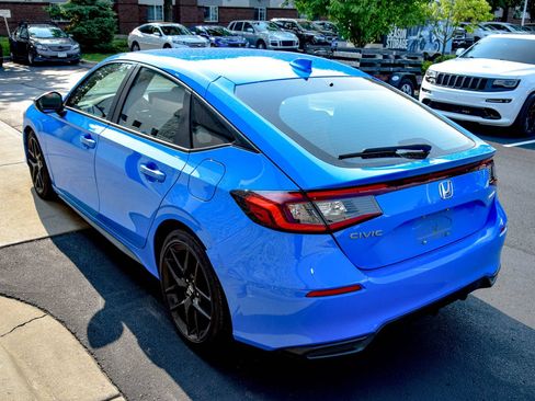 Used 2024 Honda Civic Sport image 18