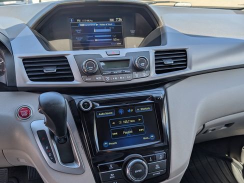 Used 2016 Honda Odyssey EX image 18