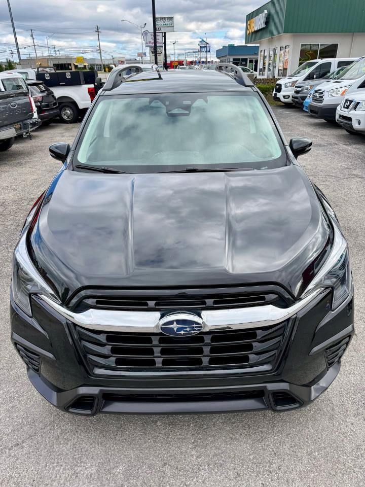 Used 2023 Subaru Ascent Limited AWD/4WD image 10