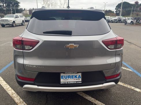 Used 2023 Chevrolet TrailBlazer LT w/ Convenience Package image 17