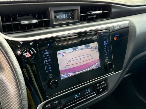 Used 2019 Toyota Corolla LE FWD image 24