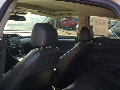 Used 2016 Honda Civic Touring image 13