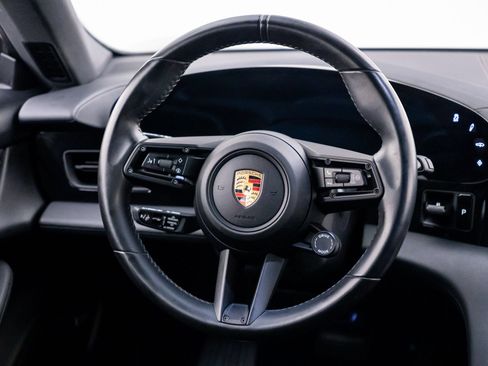 Certified 2022 Porsche Taycan 4 Cross Turismo AWD/4WD image 12