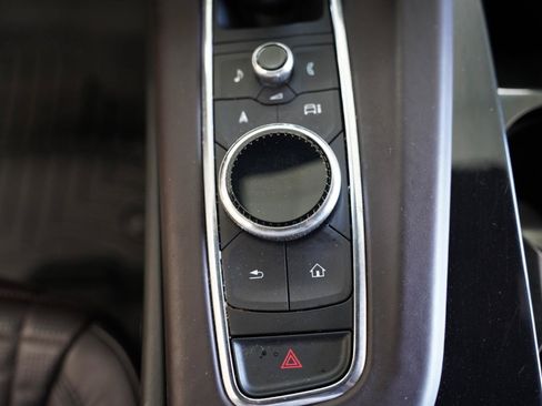 Used 2021 Cadillac Escalade Sport Platinum AWD/4WD image 22