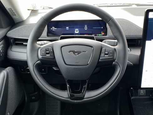 New 2025 Ford Mustang Mach-E Premium image 27