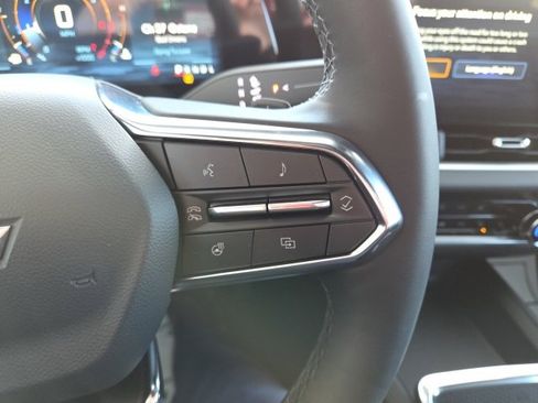 New 2026 Chevrolet Equinox LT w/ Convenience Package II image 47