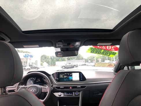 Certified 2023 Hyundai Sonata SEL Plus FWD image 28