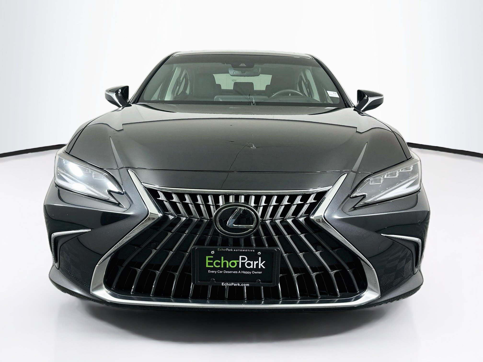 Used 2024 Lexus ES 300h w/ Premium Package FWD image 2