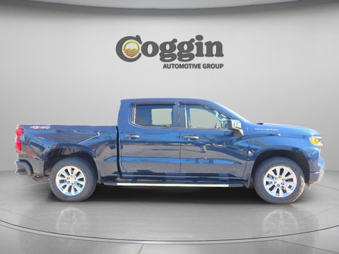 Certified 2022 Chevrolet Silverado 1500 Custom image 5