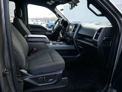 Used 2016 Ford F150 XLT w/ Equipment Group 302A Luxury image 16