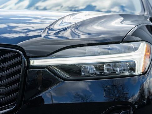 New 2026 Volvo XC60 B5 Plus w/ Protection Package Premier image 13
