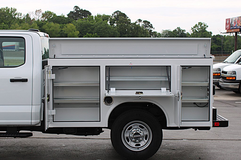 Used 2024 Ford F250 XL w/ XL Chrome Package AWD/4WD image 9