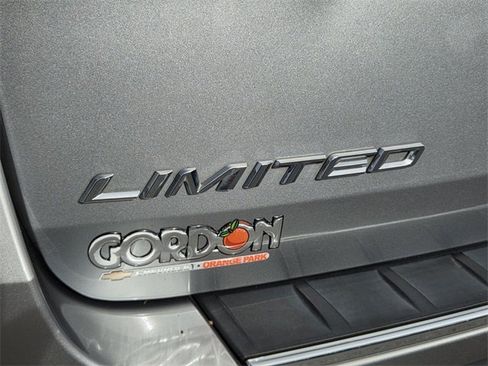 Used 2023 Ford Explorer Limited image 19