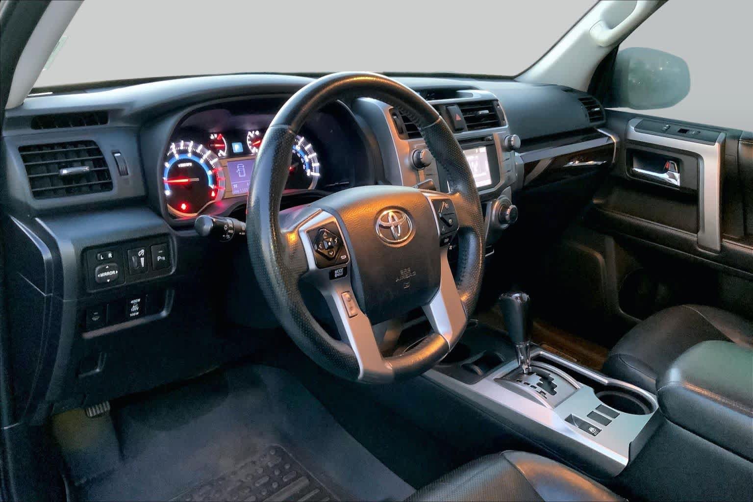 Used 2015 Toyota 4Runner Limited RWD image 15