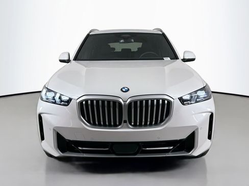New 2026 BMW X5 sDrive40i image 2