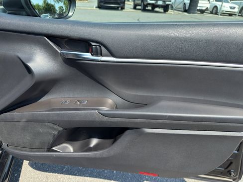 Used 2023 Toyota Camry SE image 28