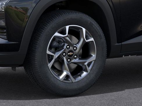 New 2026 Chevrolet Trax LT w/ Driver Confidence Package FWD image 12