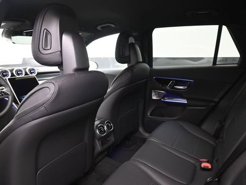 New 2026 Mercedes-Benz GLC 300 image 23