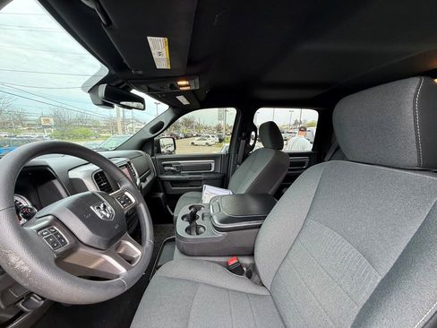 Used 2022 RAM 1500 Classic Warlock w/ Electronics Group image 12